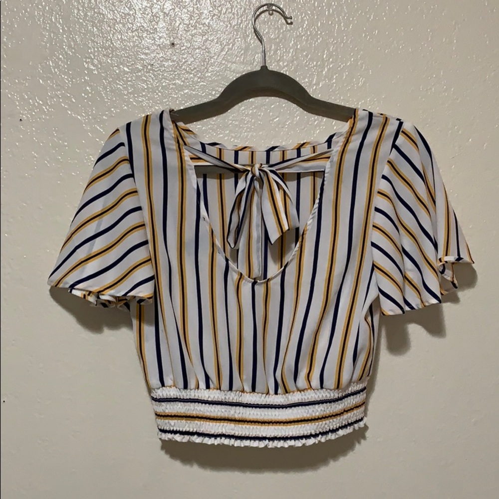 blouse - Picture 2 of 2